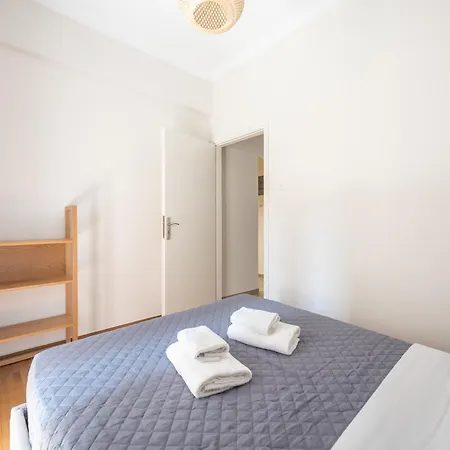 Apartment Stylish 2 Bd Urban Retreat Near Panormou Metro Athens