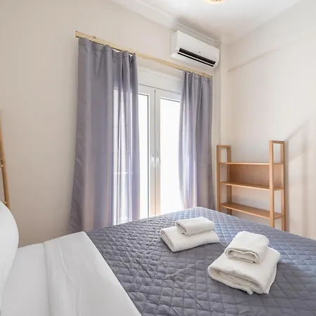 Apartment Stylish 2 Bd Urban Retreat Near Panormou Metro *