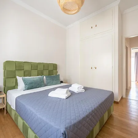 Apartment Stylish 2 Bd Urban Retreat Near Panormou Metro Athens